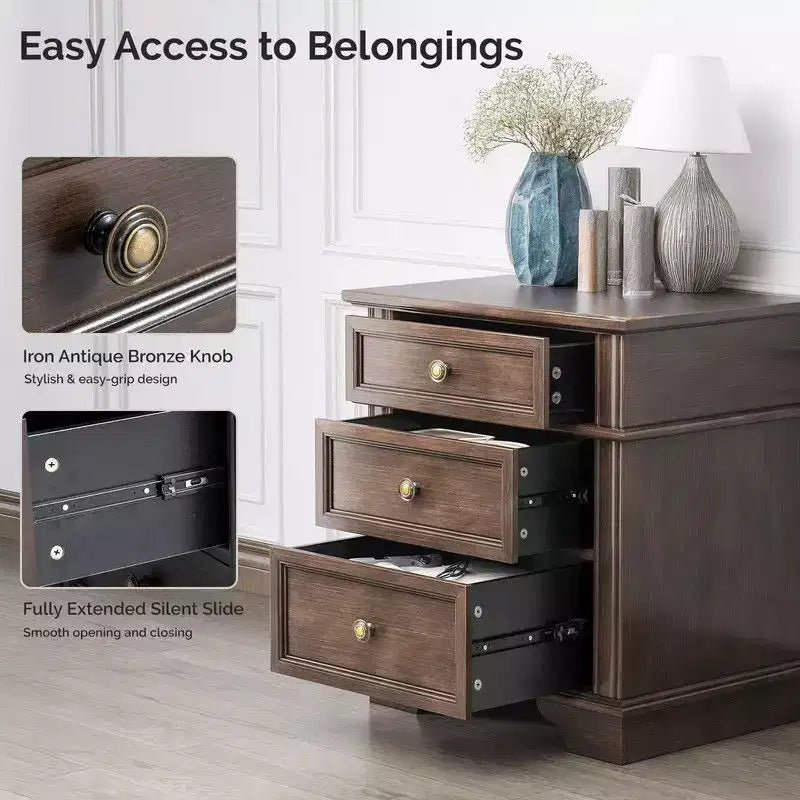 Table de chevet en bois massif de 24,02 po de l. avec 3 tiroirs et 2 ports USB