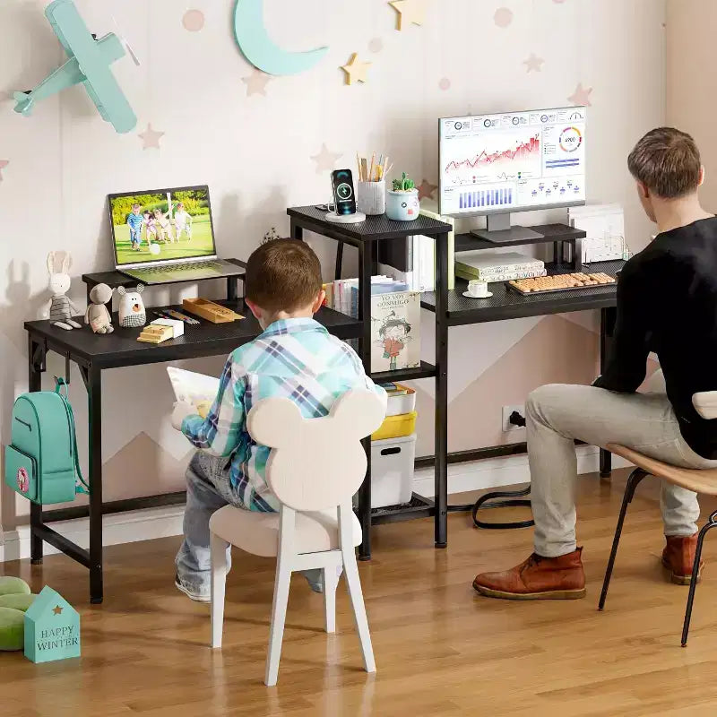 Bureau de jeu noir de 71 pouces pour deux personnes avec lumières LED, bureau double pour ordinateur, support d'écran, étagères de rangement, crochet pour casque, poste de travail de bureau à domicile