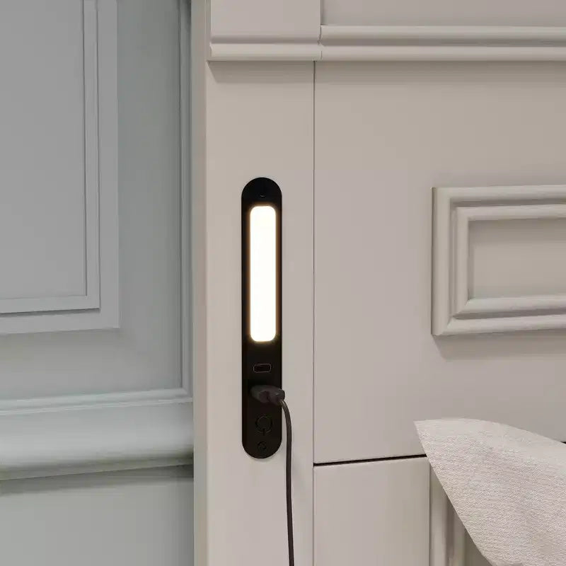 Lit plateforme avec tête de lit haute, cadre de lit rustique en bois avec 2 tiroirs, lumières LED et ports USB