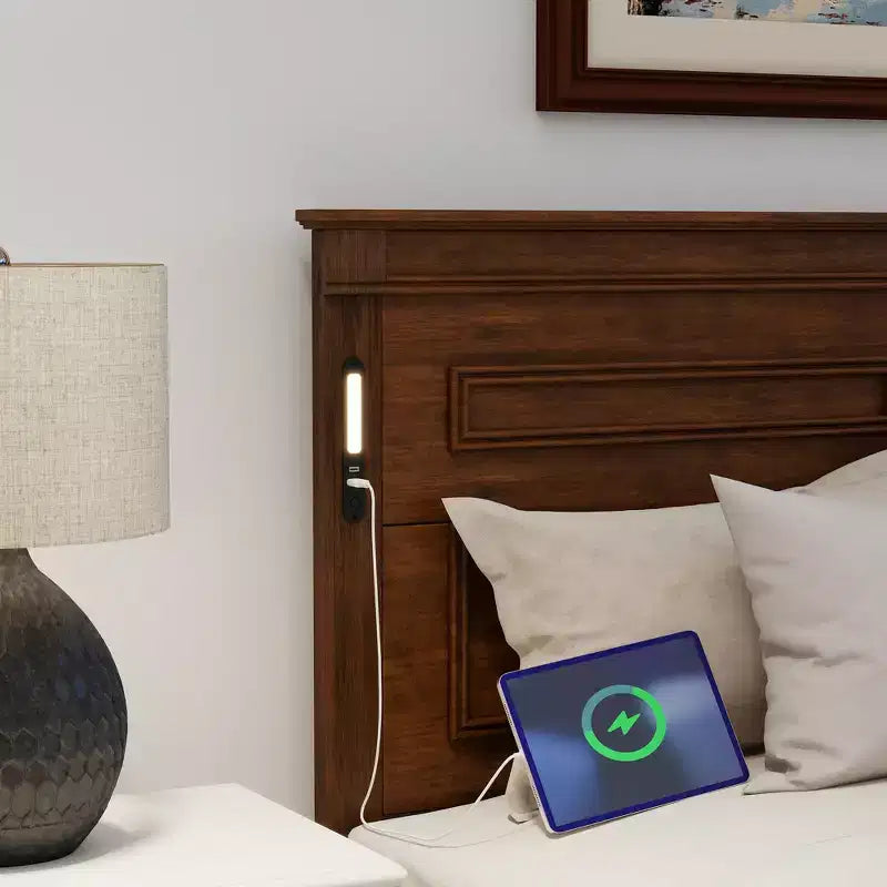 Lit plateforme avec tête de lit haute, cadre de lit rustique en bois avec 2 tiroirs, lumières LED et ports USB
